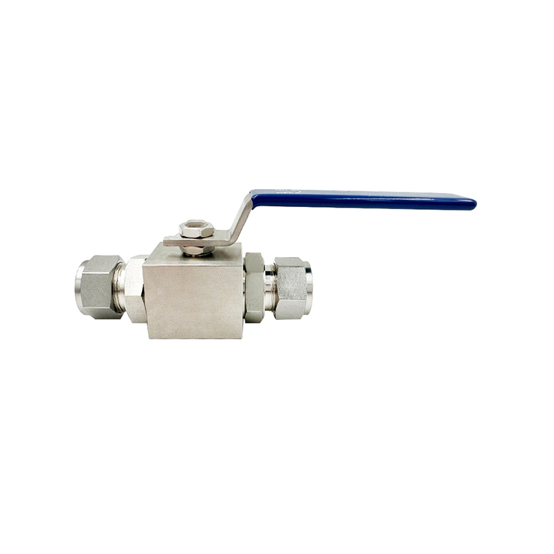 Why has the application of stainless steel high-pressure ball valves in the petrochemical industry become the industry standard?